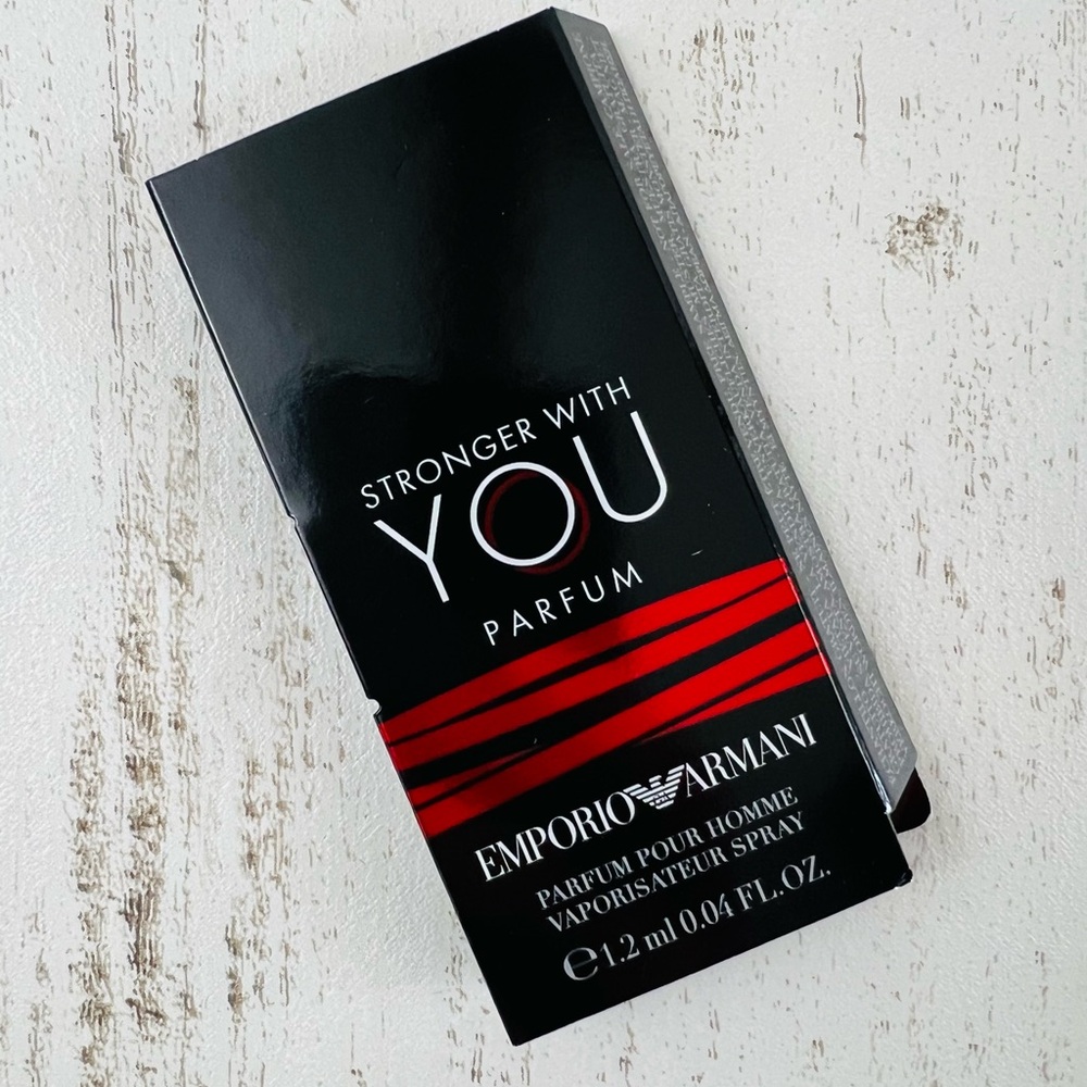 Emperor Armani Men’s Stronger with You Spay Sample